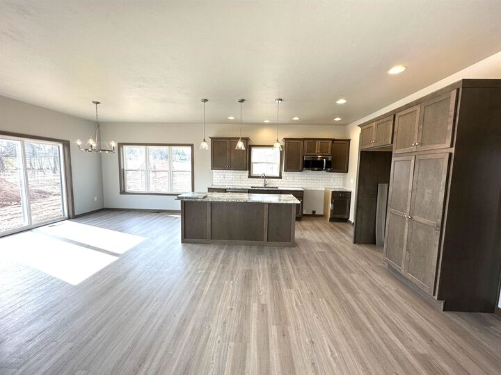 Property Photo: N8018 Blue Heron Circle WI 54169