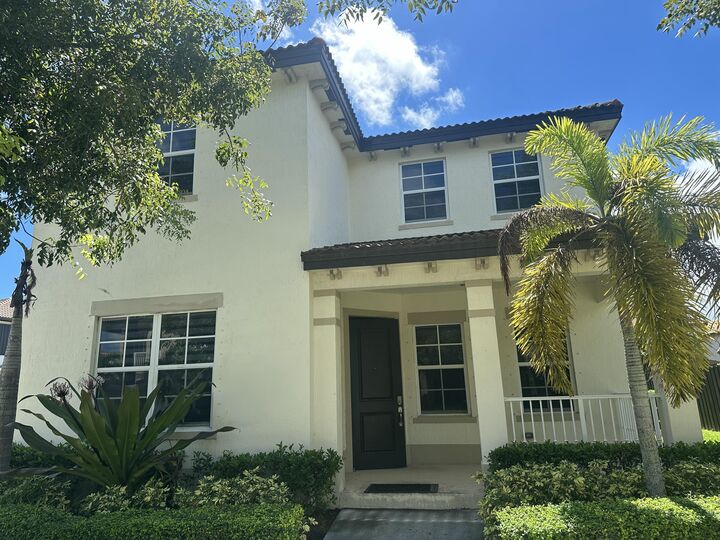 Property Photo: 11608 SW 246th Terrace FL 33032