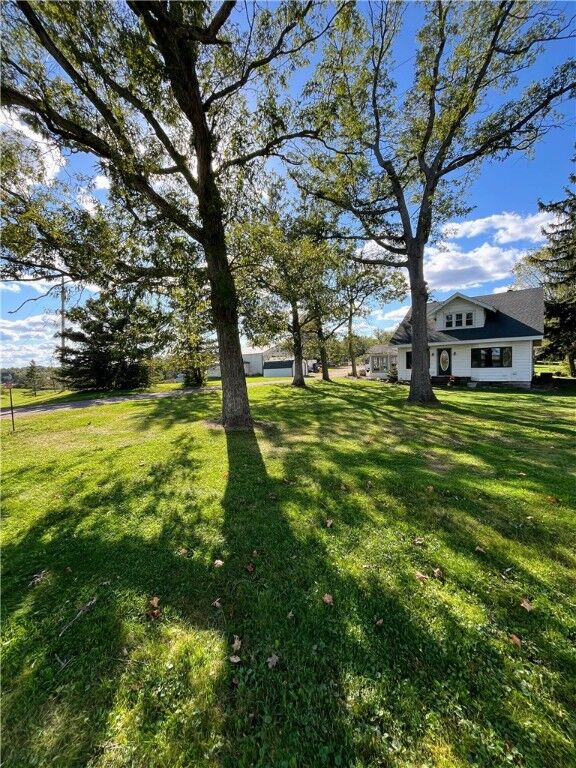 Property Photo:  E4504 County Road V  WI 54763 