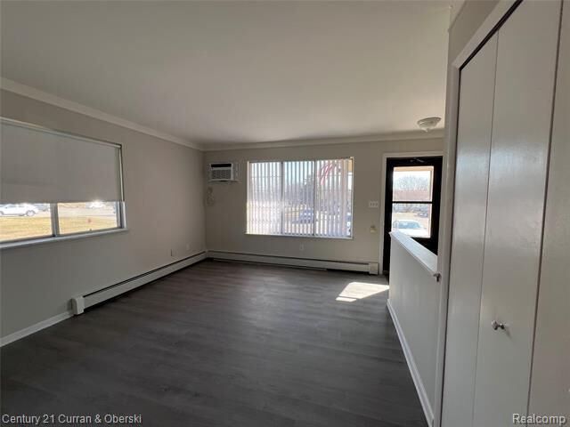 Property Photo:  25159 Franklin Terrace 8  MI 48178 