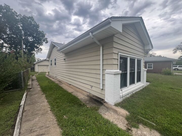 Photo de la propriété:  1714 W Anita Ave.  KS 67217 