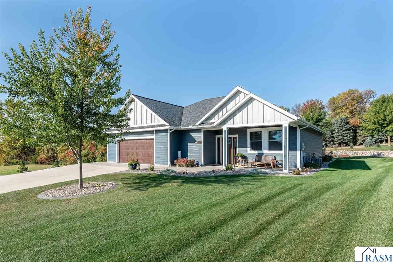 Property Photo:  135 Shoreview Drive  MN 56082 