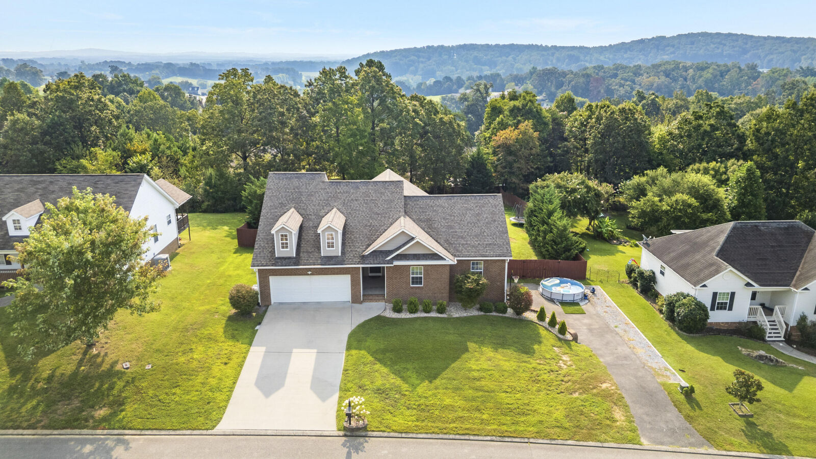 Property Photo: 150 Home Place Court SE TN 37323