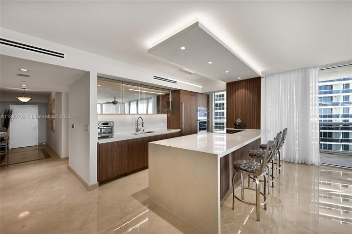 Property Photo:  1850 S Ocean Dr 4001  FL 33009 