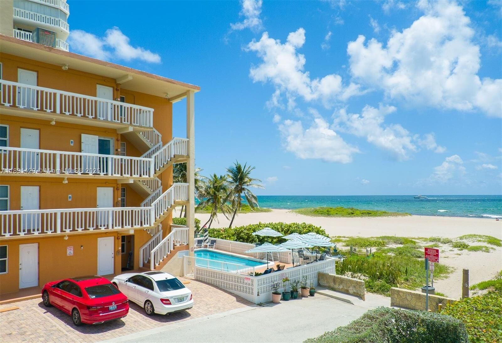 Property Photo:  3401 NE 10th St Ph16w  FL 33062 
