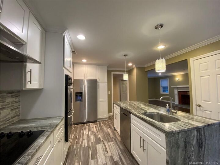Property Photo:  201 West Norwalk Road  CT 06850 
