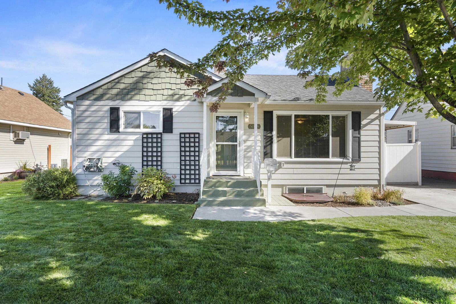 Property Photo: 5008 N Madison St WA 99205