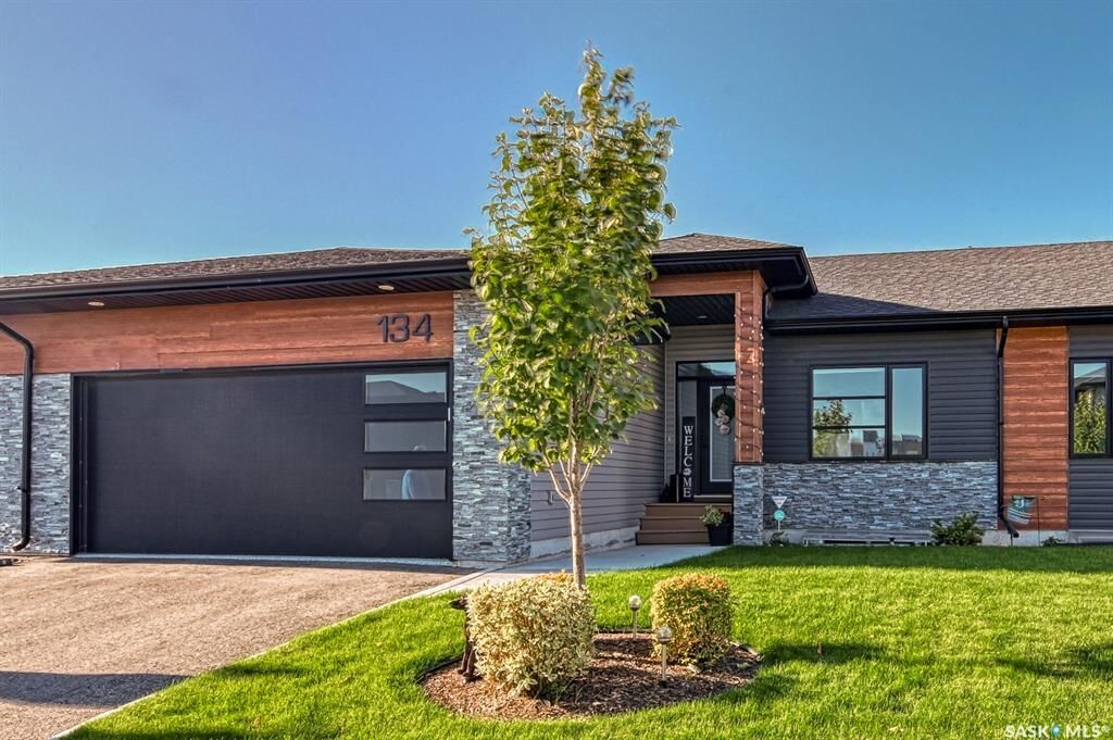 Property Photo:  3960 Green Falls Drive 134  SK S4V 3T5 