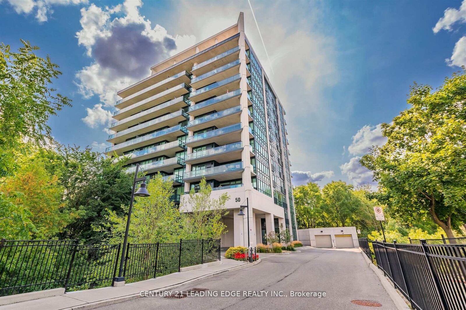 Property Photo: 50 Hall Road 1104 ON L7G 0J8