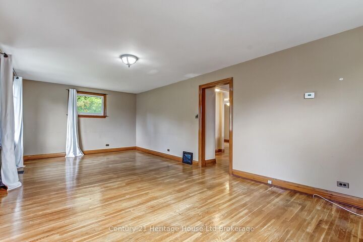 Photo de la propriété:  19 King Street  ON N0J 1A0 