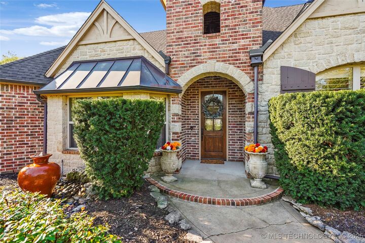 Property Photo:  7474 S 288th  OK 74014 