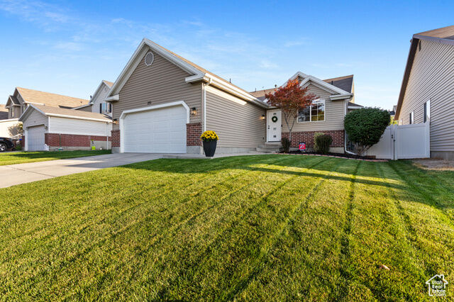 Property Photo: 291 W Bubbling Brook Ln UT 84020