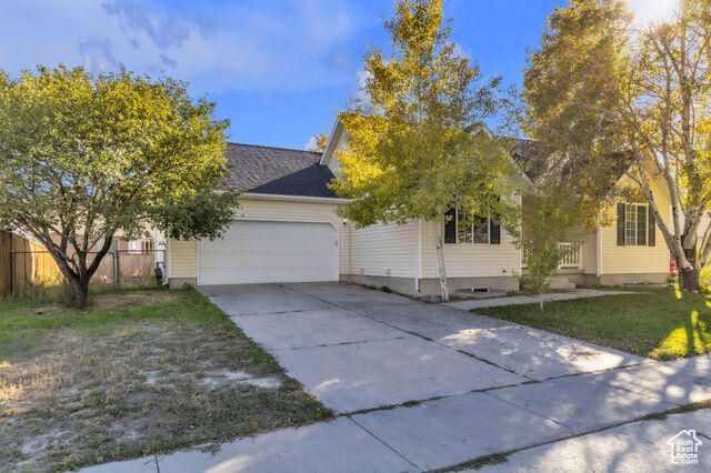 Property Photo:  1870 E Sunrise Dr N  UT 84005