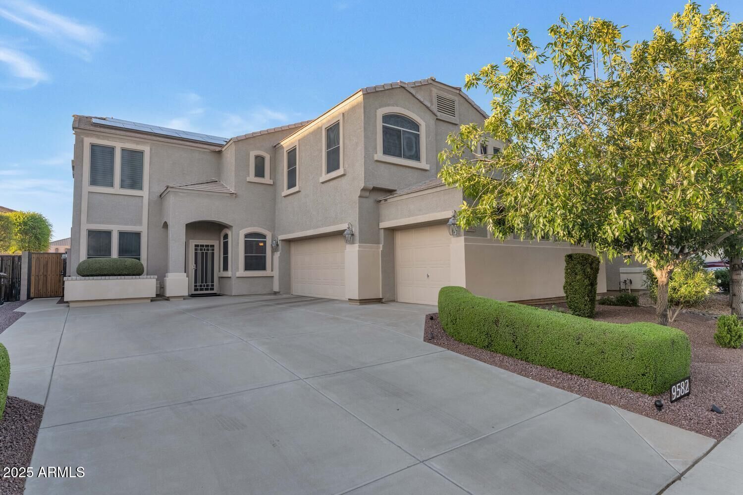 Property Photo:  9582 W Albert Lane  AZ 85382