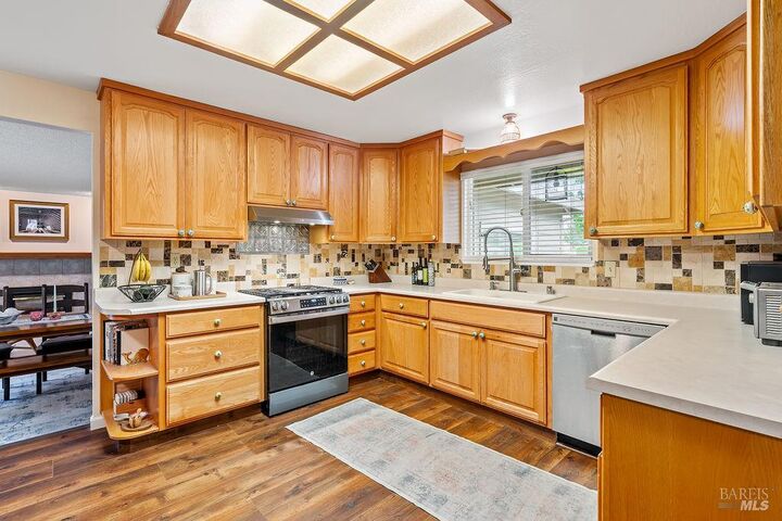 Property Photo: 2635 Canterbury Drive CA 95405