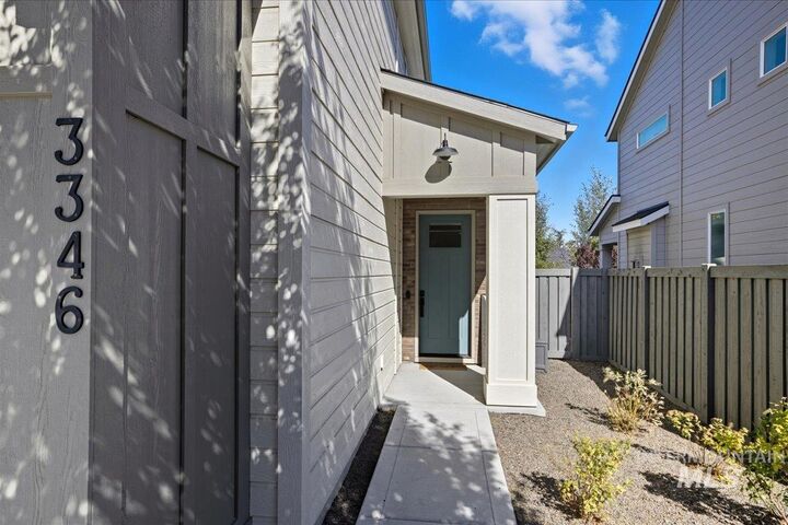 Property Photo:  3346 E Collingwood Dr  ID 83642 