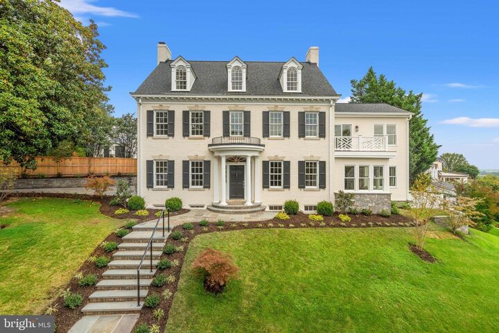 1814 Edgehill Drive  Alexandria VA 22307 photo