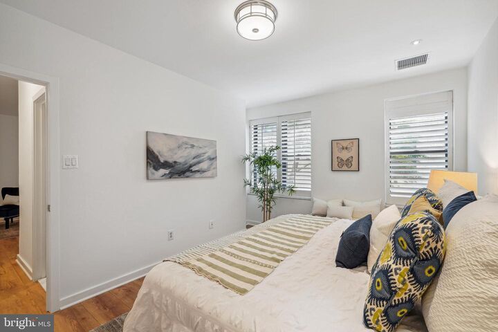 Property Photo: 2138 California Street NW 506 DC 20008