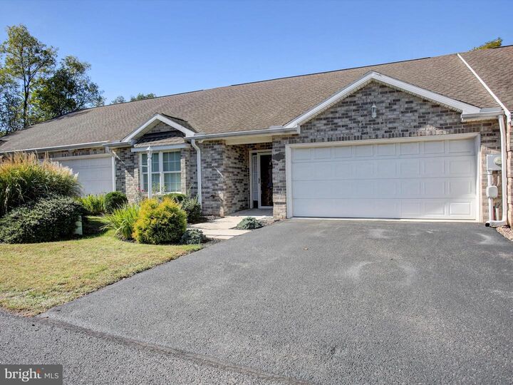 Property Photo: 602 Brookview Drive Drive W PA 17225
