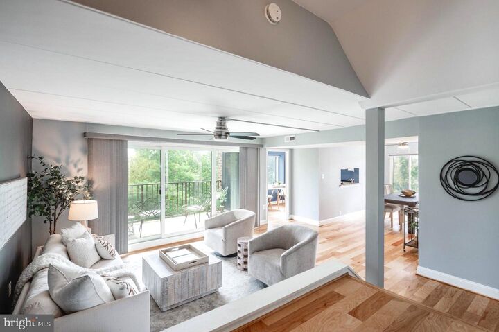 110 Roberts Lane 301  Alexandria VA 22314 photo