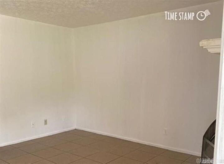 Property Photo:  109 N Park St B  AR 72023 