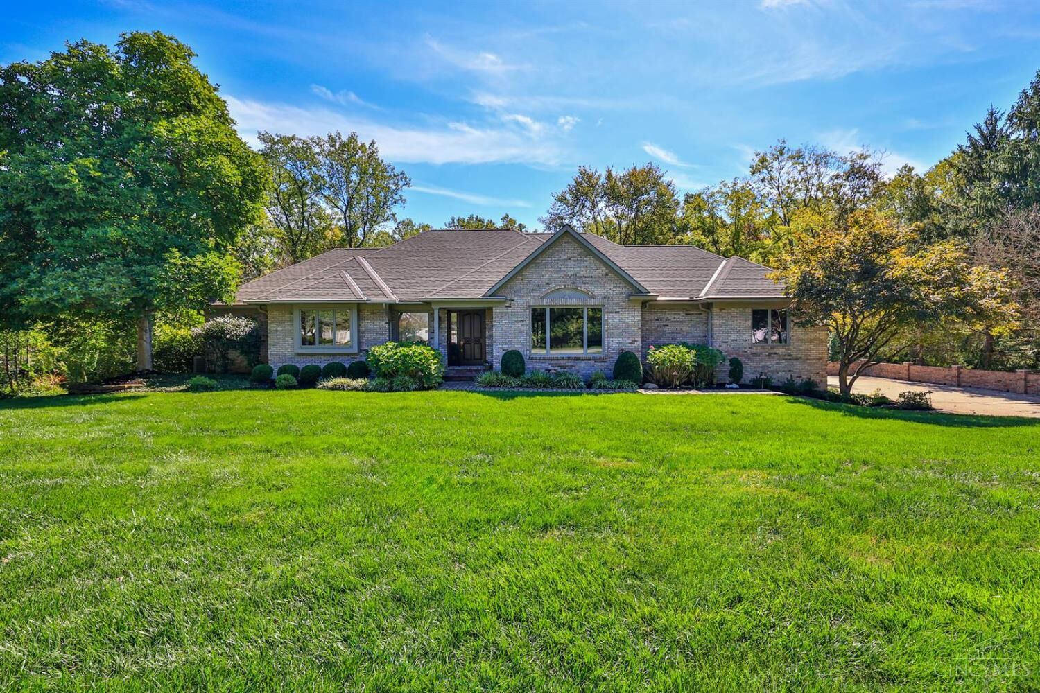 Property Photo: 6721 Linder Lane OH 45244