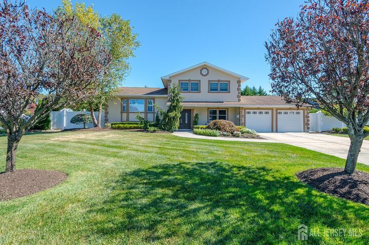 38 Holly Drive  Sayreville NJ 08859 photo