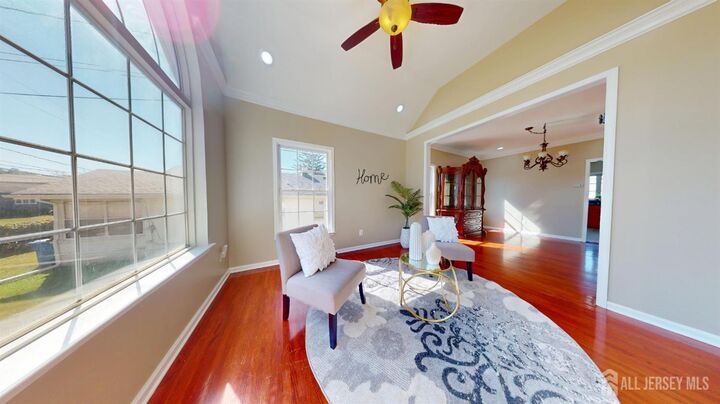 Property Photo:  38 New Street  NJ 08831 