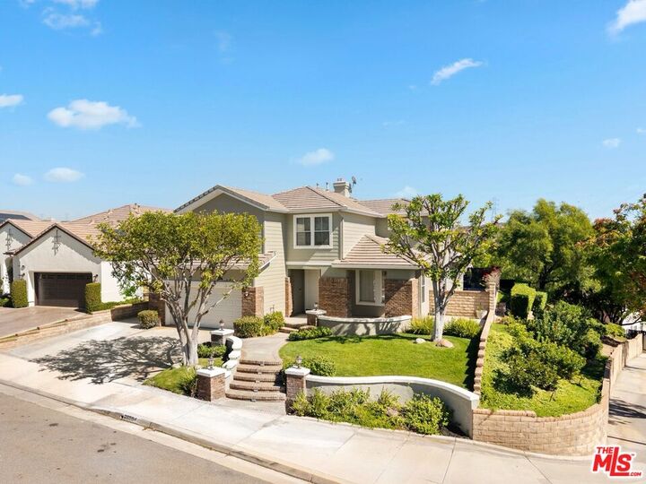 Property Photo: 28804 Sugar Bliss Pl CA 91390
