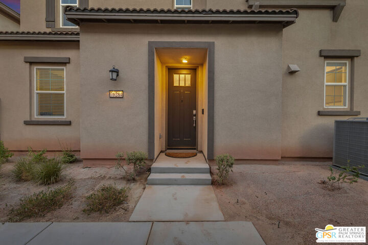 Property Photo:  76284 Yale Way  CA 92211 