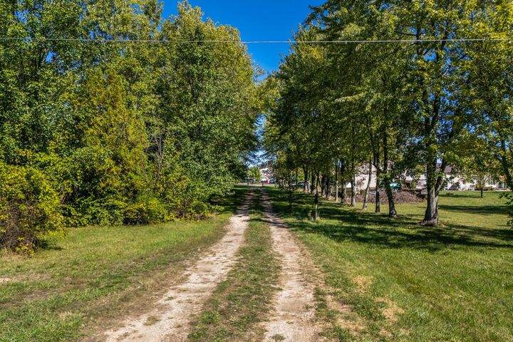 Property Photo: 1717 London Groveport Road OH 43123