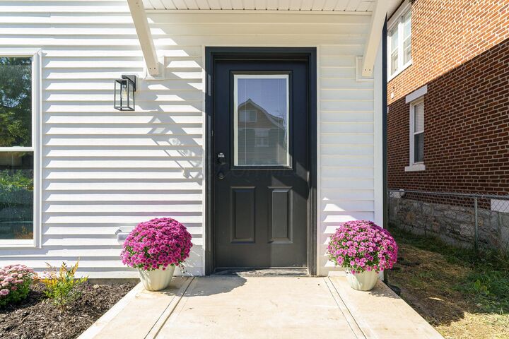 867 S 22nd Street  Columbus OH 43206 photo