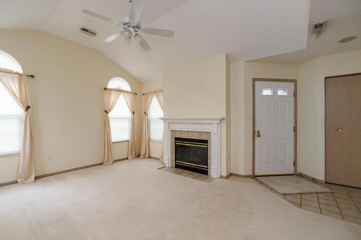 Property Photo: 3832 Falls Circle Drive OH 43026