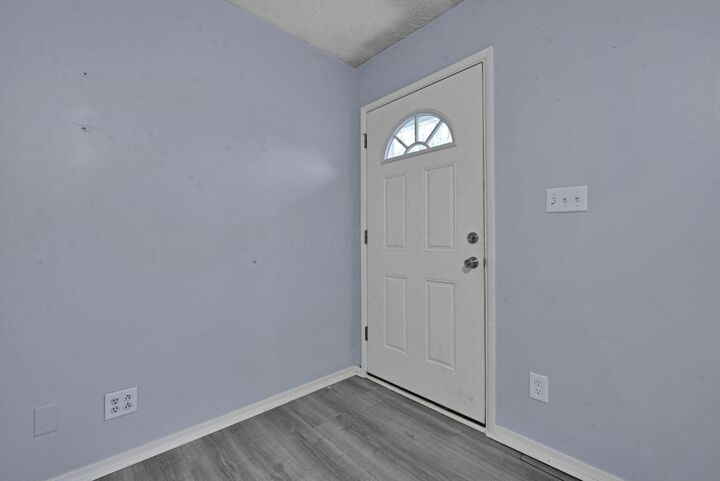 Property Photo: 488 Ridgefield Road OH 43055