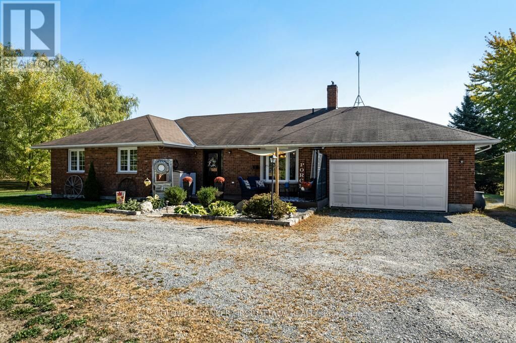 Property Photo: 741 Drummond Con 12C Road ON K7C 3P1