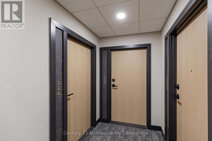 Property Photo: 31 Huron Street 223 ON L9Y 5T7