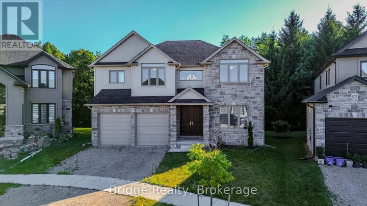 Photo de la propriété: 133 Birdie Court East ON N4T 0N3