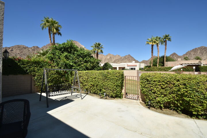 Property Photo: 48614 Paseo Tarazo CA 92253