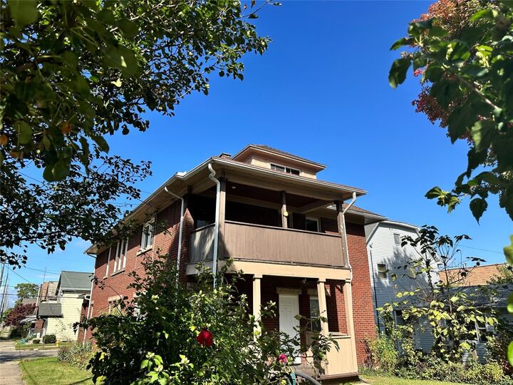 Property Photo:  263 W 29 Street  PA 16508 