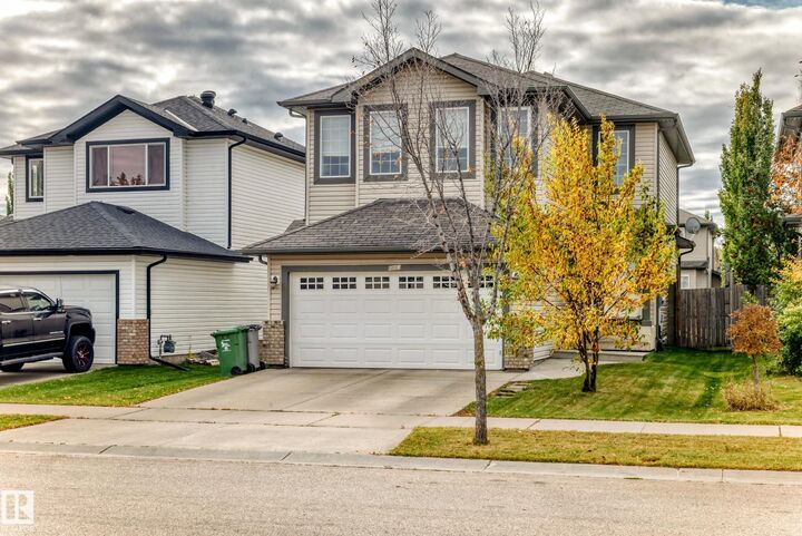 Property Photo:  6003 48 Avenue  AB T4X 0A3 