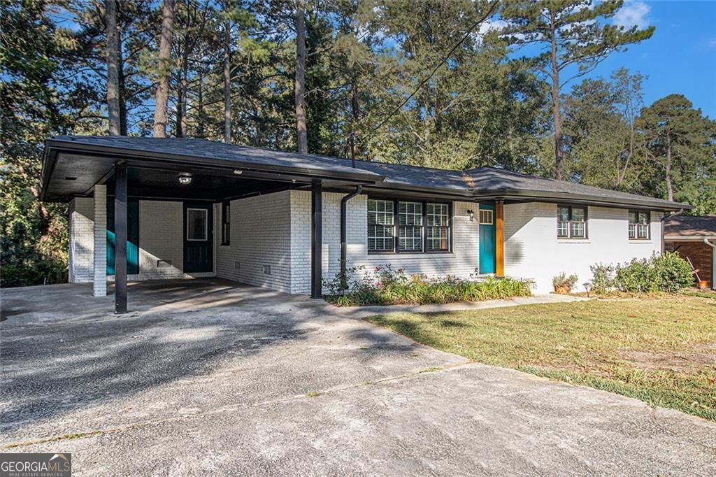 Property Photo:  2425 Clifton Springs Road  GA 30034 