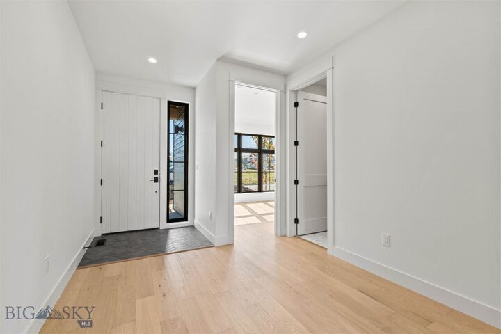 Property Photo:  1605 Cambridge Drive  MT 59715 