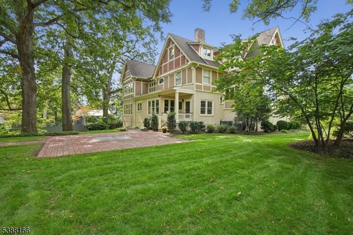 Property Photo: 181 Summit Ave NJ 07901