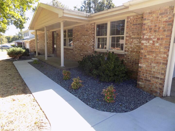 Property Photo:  961 Osage Dr  KY 42420 