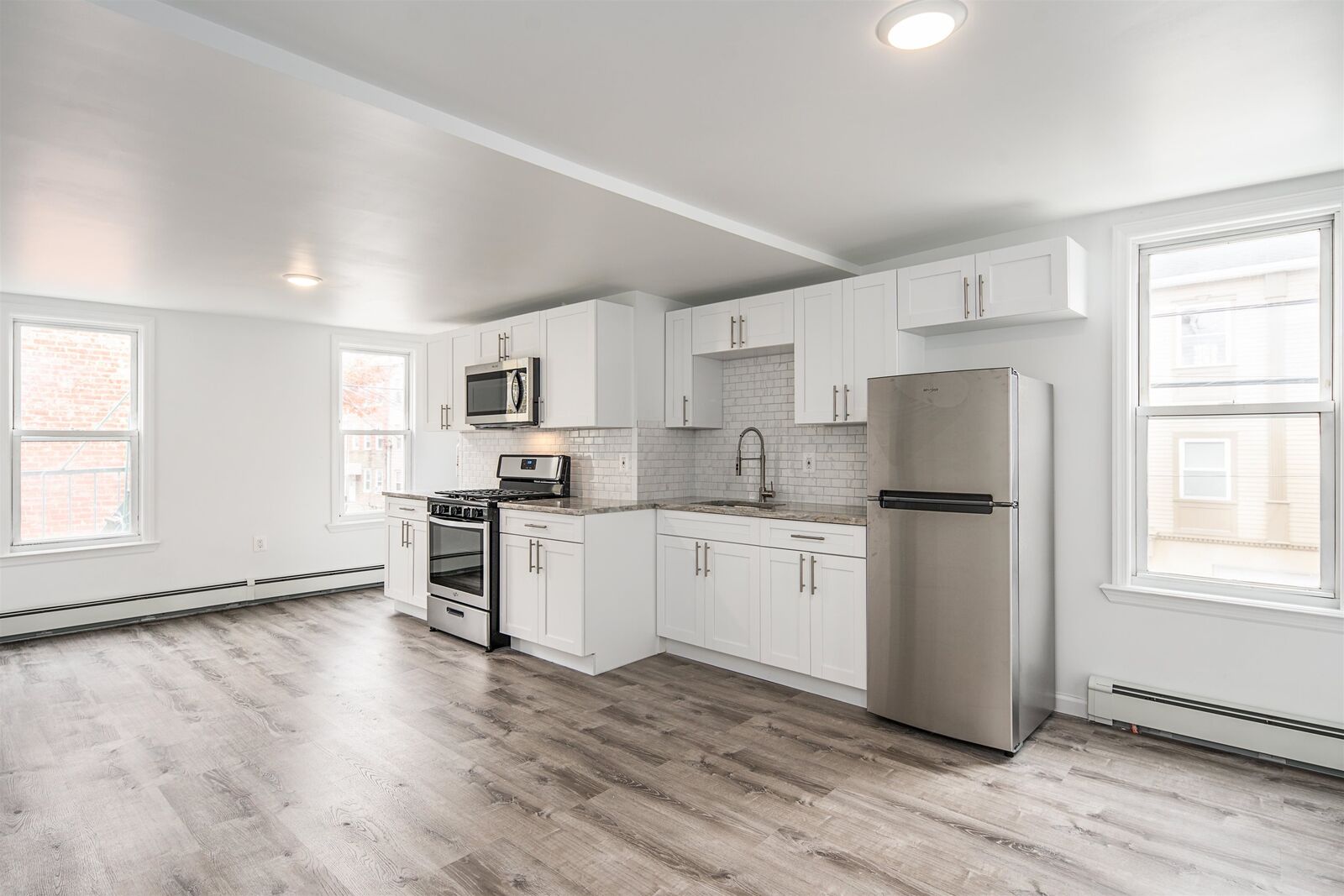 Property Photo:  74 Colgate St 2  NJ 07302 