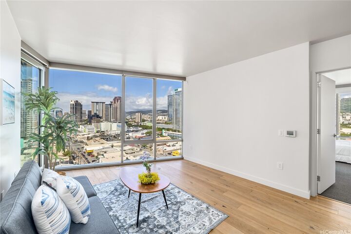 1001 Queen Street 1415  Honolulu HI 96814 photo