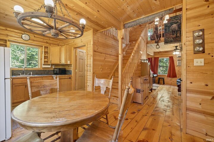Property Photo: 2617 N County Road 990 IN 47471