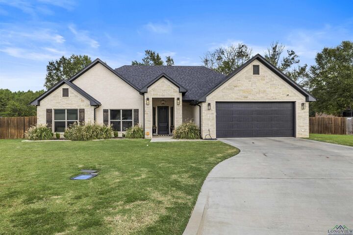 213 Lafoy Ln  Hallsville TX 75650 photo