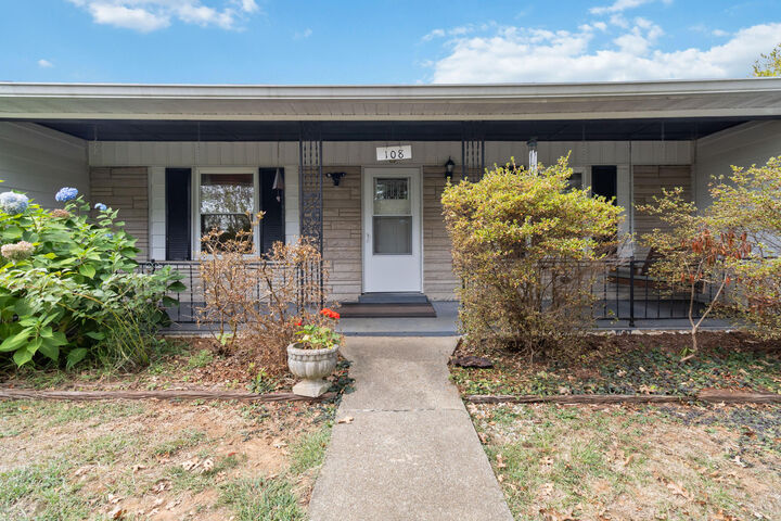 Property Photo:  108 Linda Lane  KY 42503 