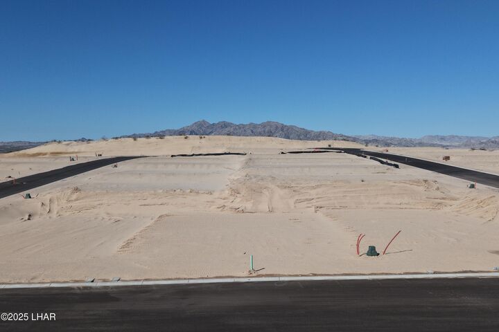 Property Photo: 4825 N Angela Ave AZ 86404
